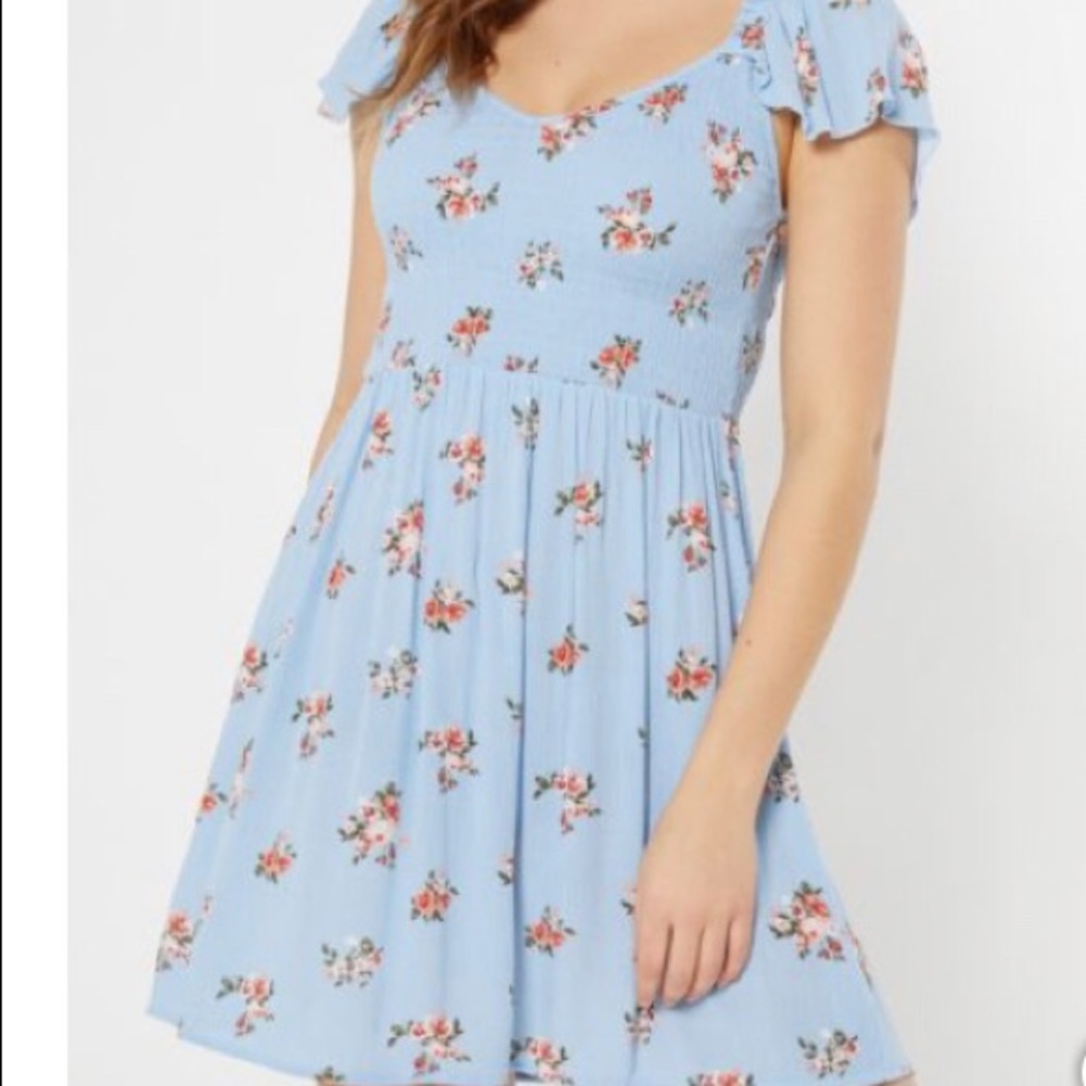 Floral print smock flutter sleeve dress